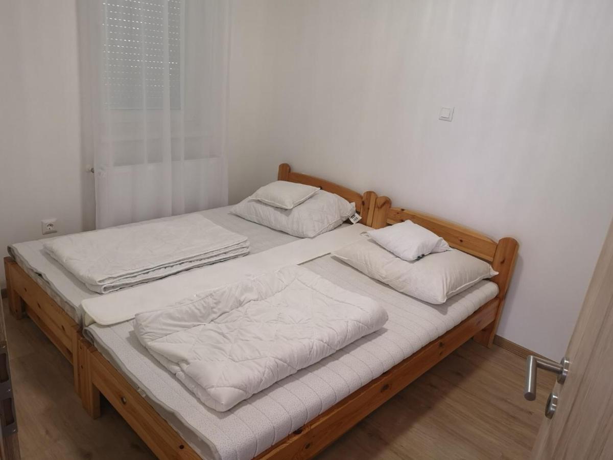 Apartament Nella Apartman Siófok Zewnętrze zdjęcie
