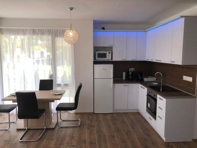 Apartament Nella Apartman Siófok Zewnętrze zdjęcie